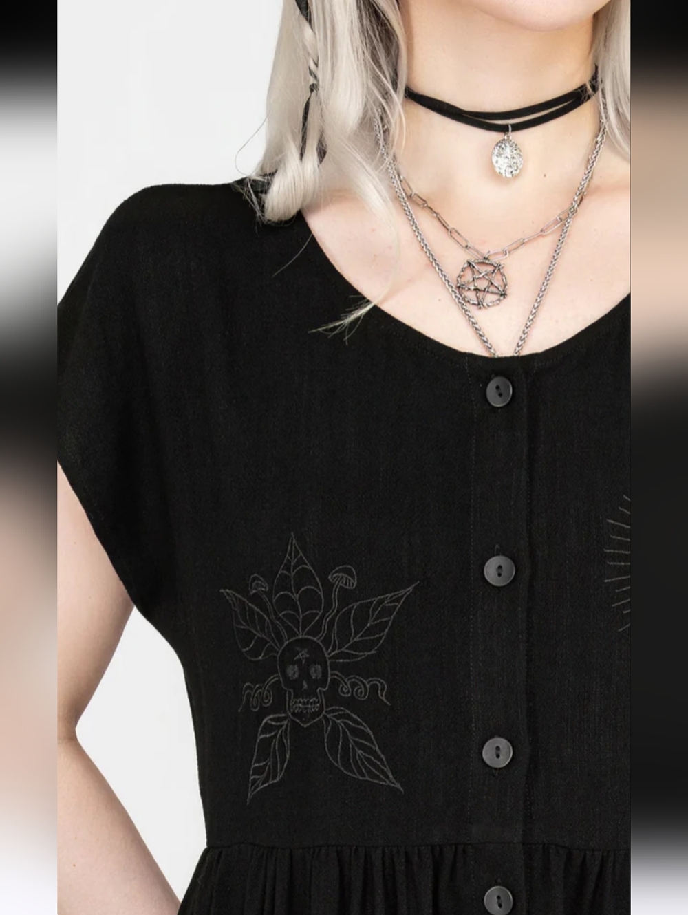 Disturbia Women’s Scutellaria Embroidered Button Up Midi Dress In Black Size 6 - Picture 13 of 13
